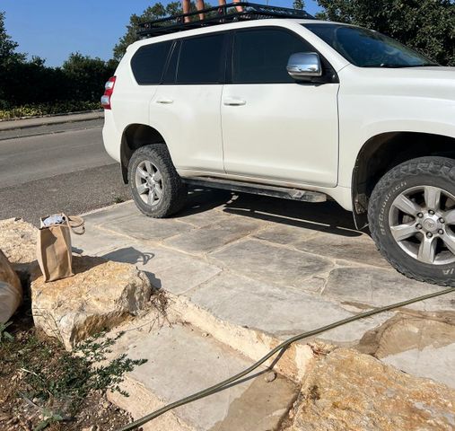 מודעת רכב טויוטה לנד קרוזר