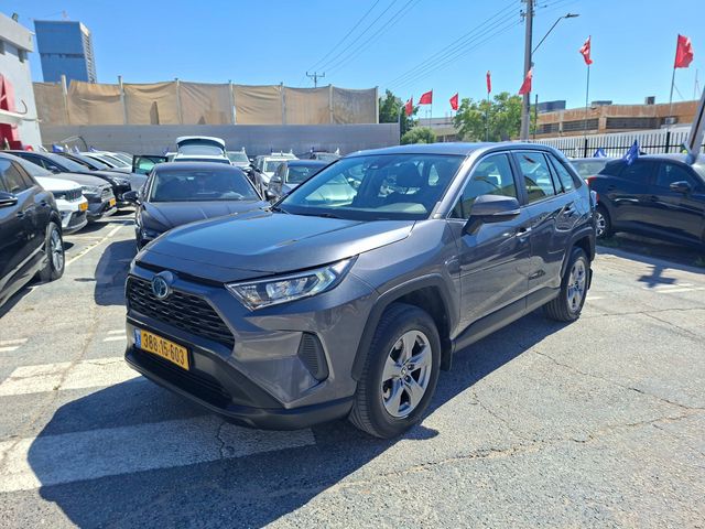 מודעת רכב טויוטה RAV4