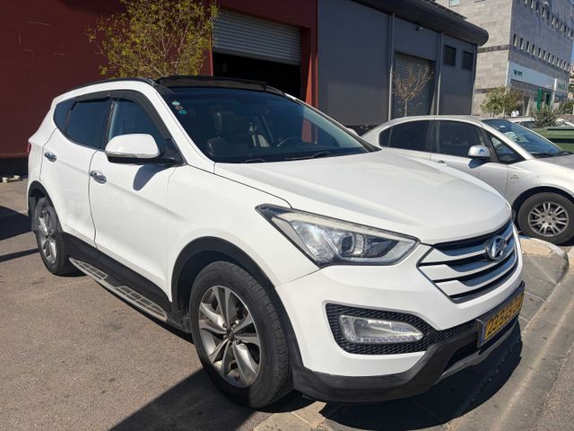 יונדאי סנטה פה