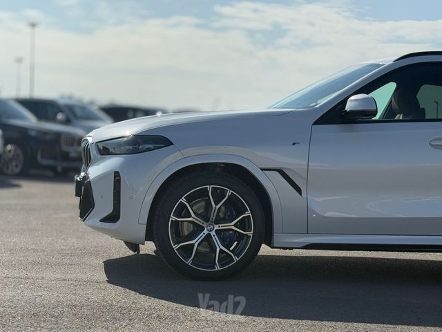 ב מ וו X6