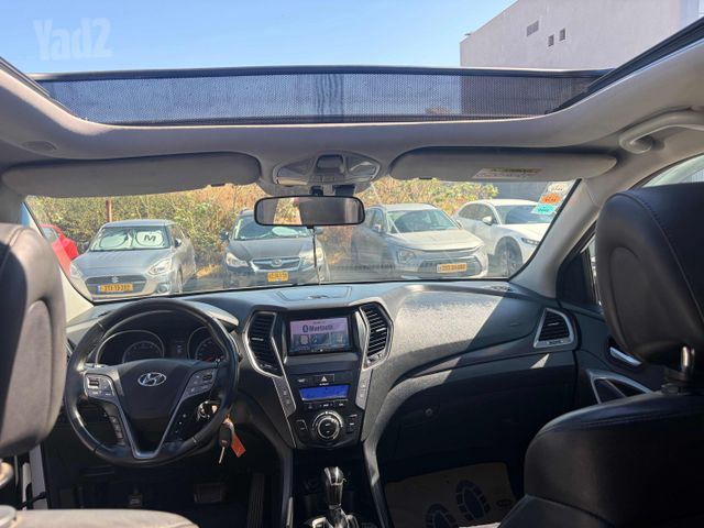 יונדאי סנטה פה