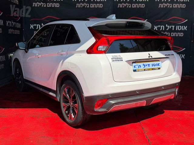 מיצובישי אקליפס קרוס
