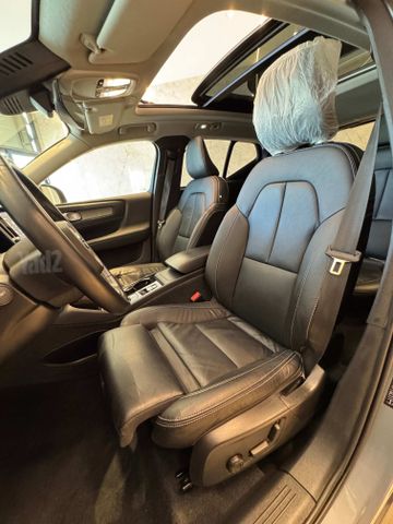 וולוו XC40