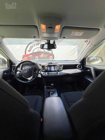טויוטה RAV4