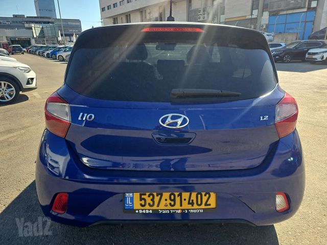 יונדאי i10