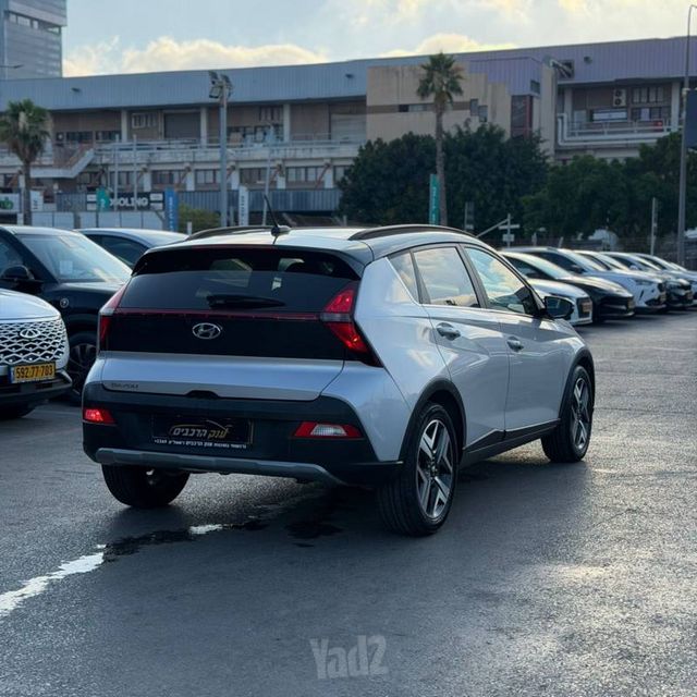יונדאי באיון
