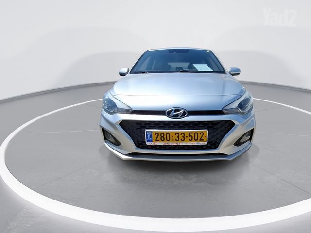 יונדאי i20