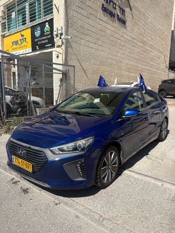 יונדאי איוניק
