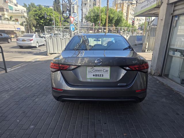 ניסאן סנטרה
