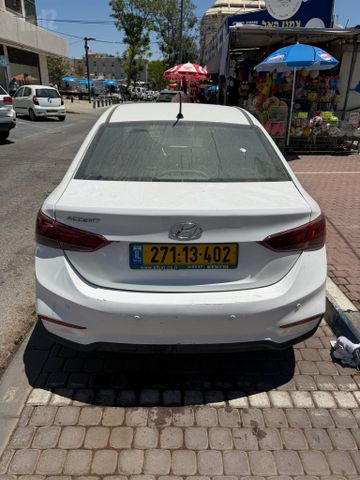 יונדאי אקסנט i25