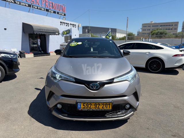 טויוטה C-HR