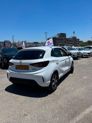 אם ג'י MG3
