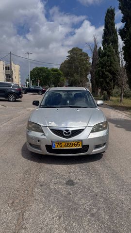 מאזדה 3
