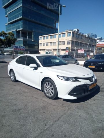 מודעת רכב טויוטה קאמרי