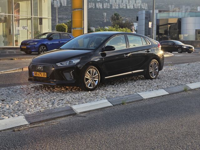 מודעת רכב יונדאי איוניק