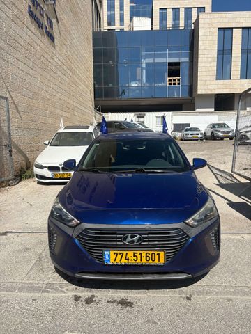 יונדאי איוניק