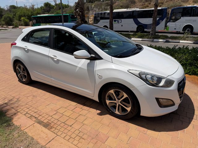 מודעת רכב יונדאי i30