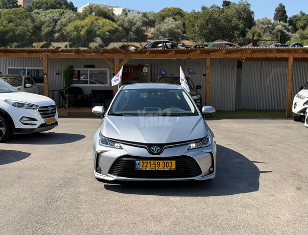 טויוטה קורולה
