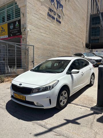 מודעת רכב קיה פורטה