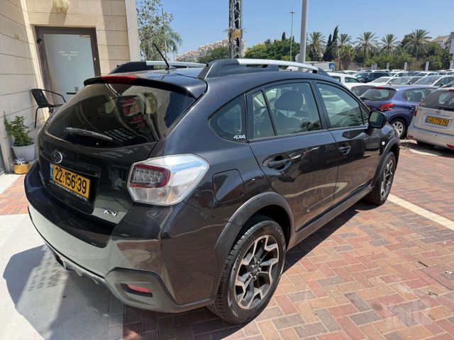 סובארו XV