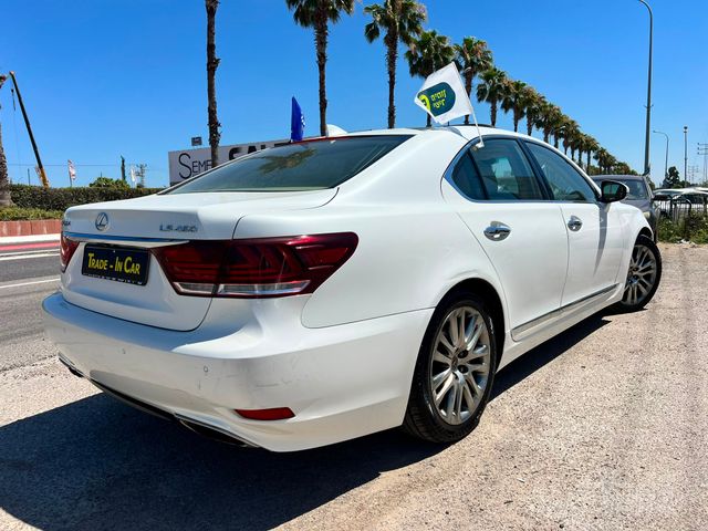 לקסוס LS