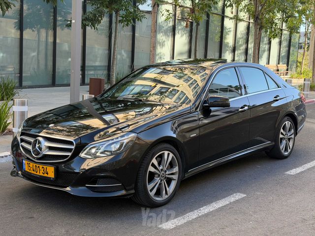 מודעת רכב מרצדס-בנץ E-class