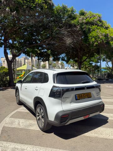 סוזוקי S-Cross