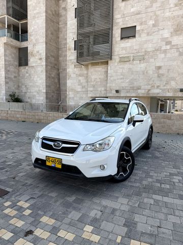 מודעת רכב סובארו XV