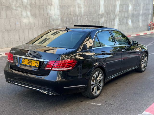 מודעת רכב מרצדס-בנץ E-class 2