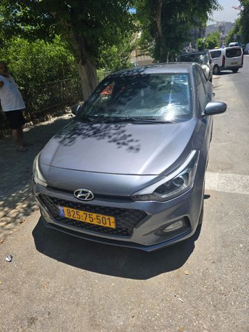 מודעת רכב יונדאי i20