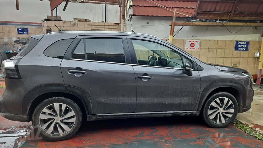 מודעת רכב סוזוקי S-Cross