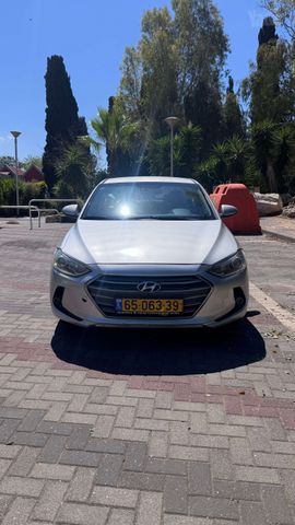 יונדאי אלנטרה