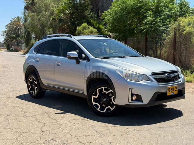סובארו XV