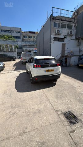 פיג'ו 3008