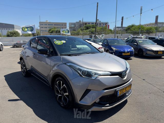 טויוטה C-HR