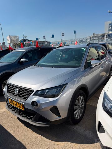 מודעת רכב סיאט ארונה