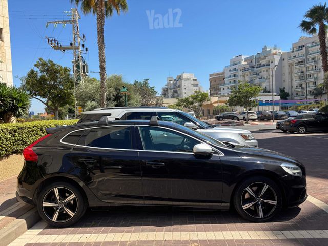 מודעת רכב וולוו V40
