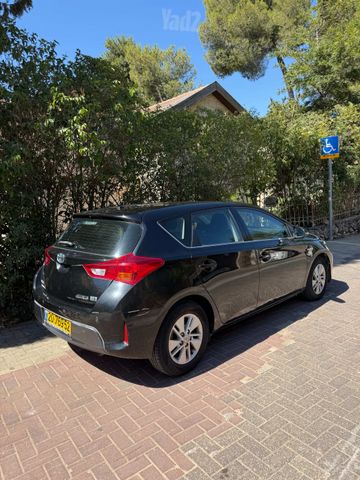 טויוטה אוריס
