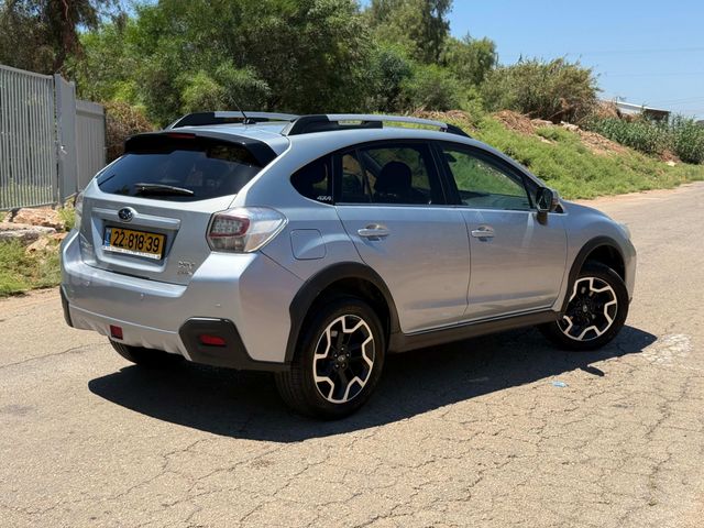 סובארו XV