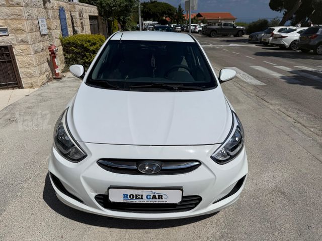 יונדאי אקסנט i25