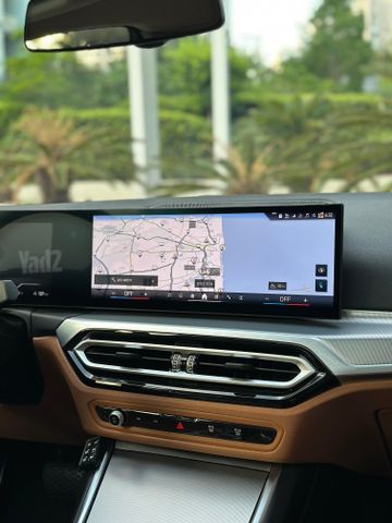 ב מ וו i4