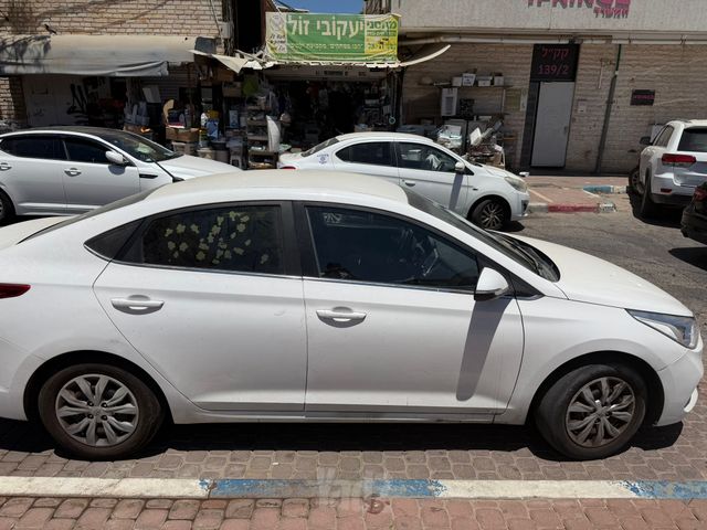 מודעת רכב יונדאי אקסנט i25