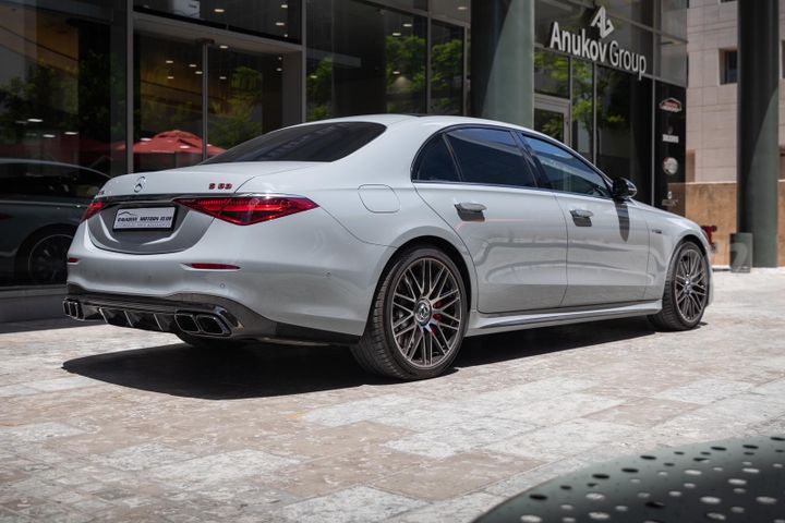 מרצדס-בנץ S-class