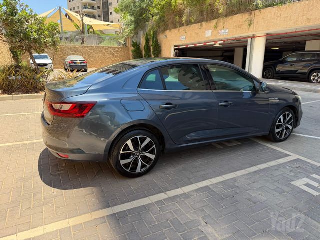 רנו מגאן