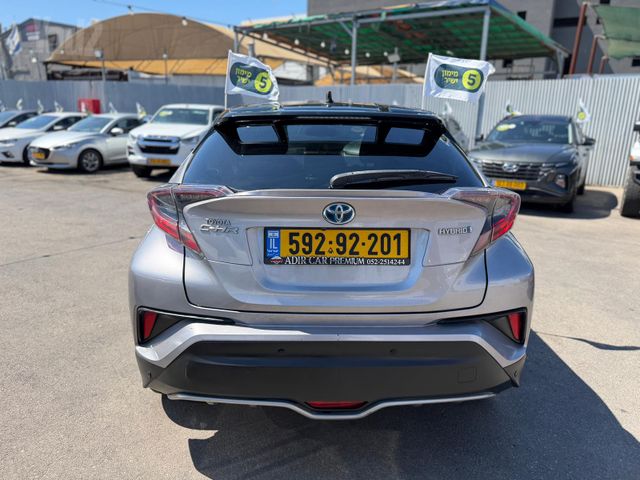 טויוטה C-HR