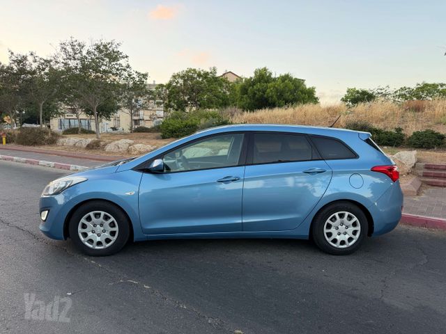 יונדאי i30