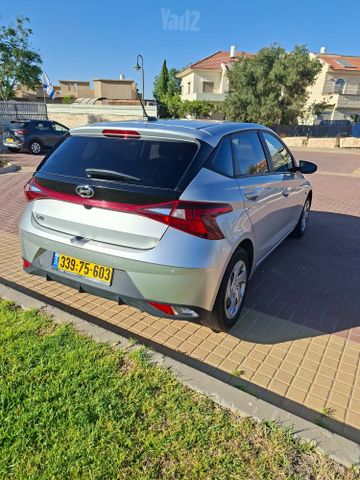 יונדאי i20