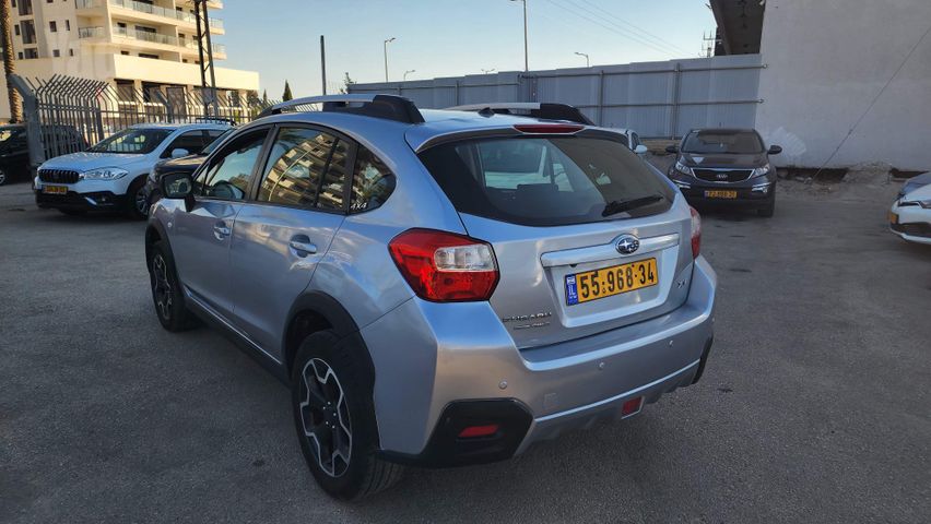 סובארו XV