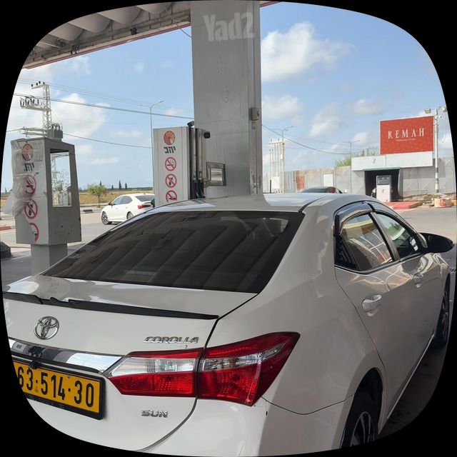 טויוטה קורולה
