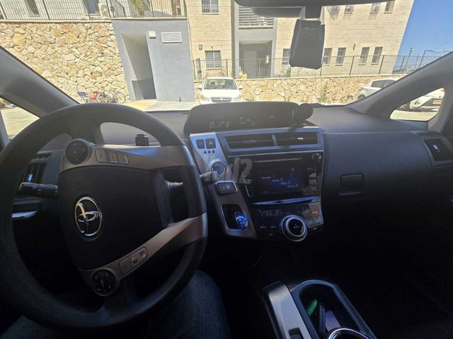 מודעת רכב טויוטה פריוס פלוס
